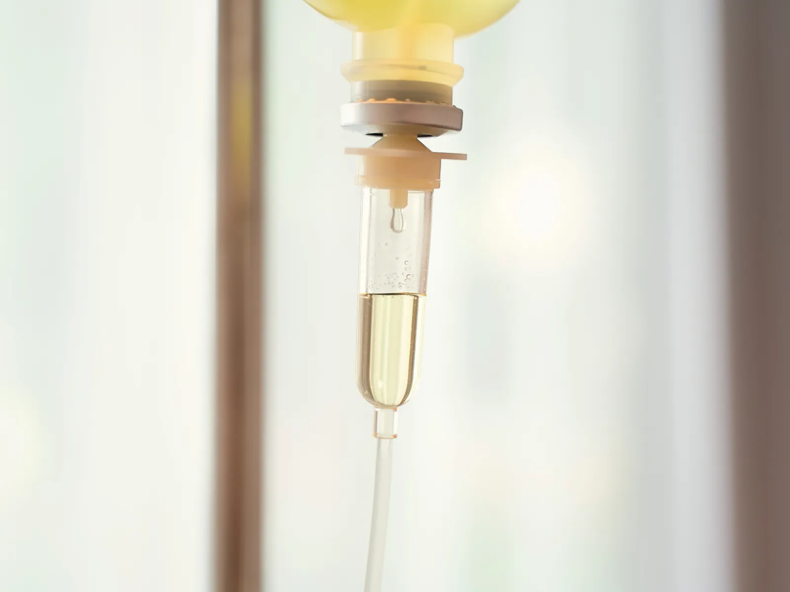 Minimal IV therapy bag